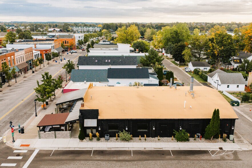 More Photos Of 151 River St, Elk Rapids General Retail For Sale