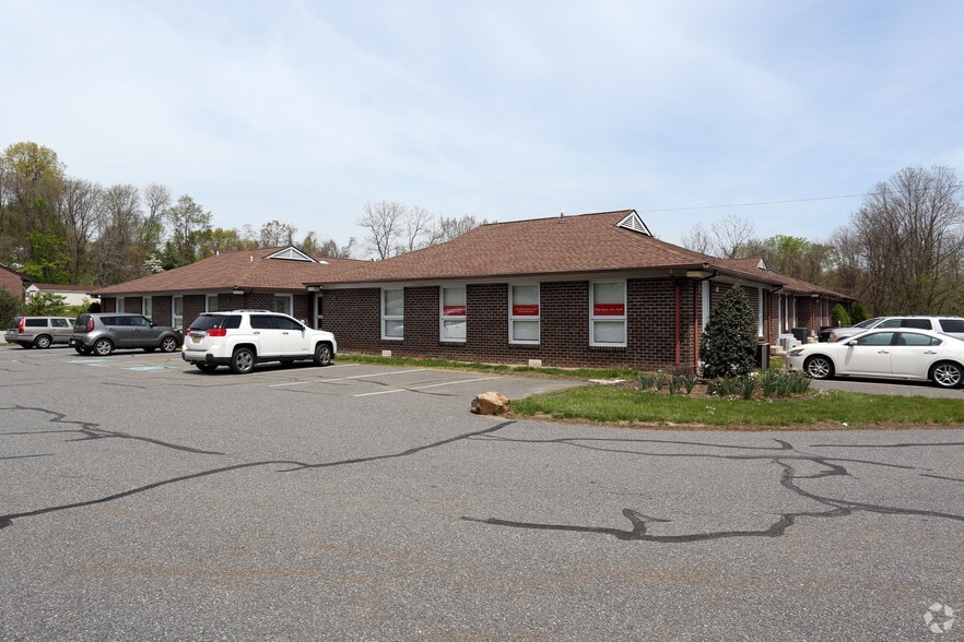 Primary Photo Of 1440 Conchester Hwy, Boothwyn Medical For Sale