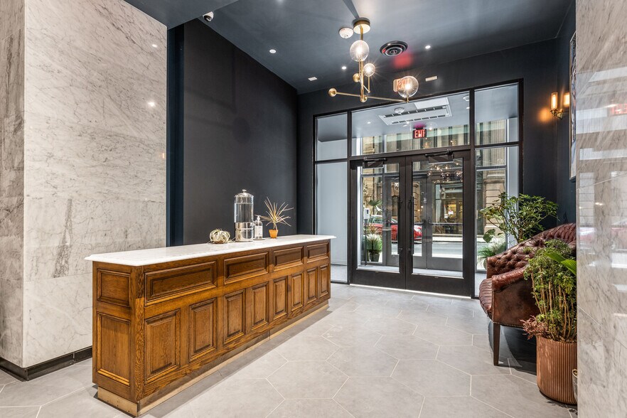 More Photos Of 316 4th Ave, Pittsburgh Apartments For Lease