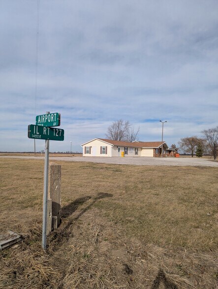 More Photos Of 707 Il Route 127, Greenville Flex For Sale