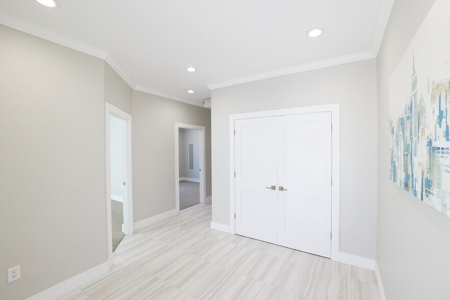 More Photos Of 1908 Yaupon Trl, Cedar Park Loft Creative Space For Lease