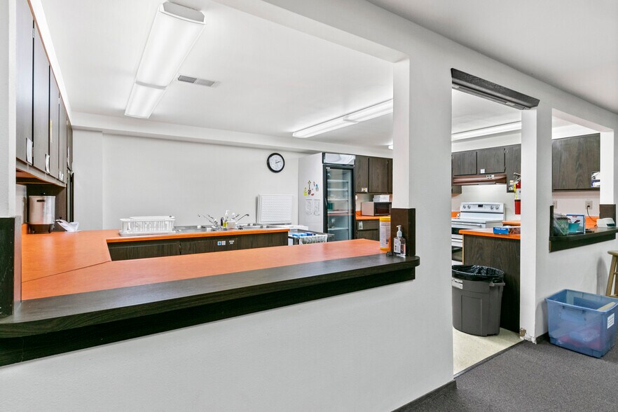 More Photos Of 301 S Chestnut Ave, Oconto Falls Religious Facility For Sale