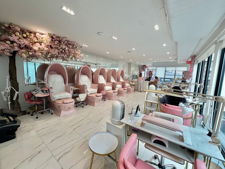 More Photos Of 107-27-107-29 71st Ave, Forest Hills Storefront Retail Office For Sale