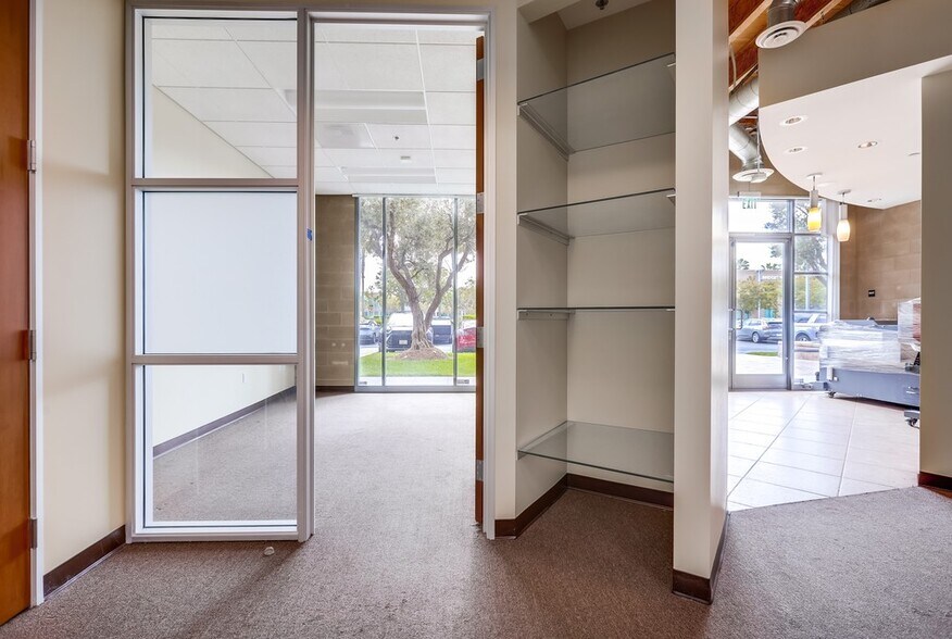 More Photos Of 16520 Bake Pky, Irvine Office For Lease