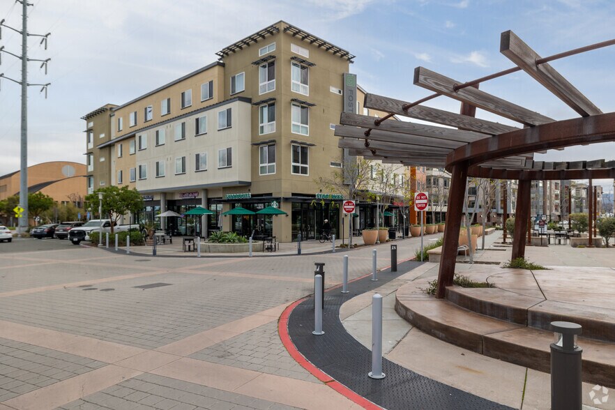 More Photos Of 790 Foster City Blvd, Foster City Apartments For Lease