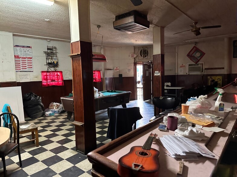 More Photos Of 530 West Side Ave, Jersey City Storefront Retail Residential For Lease