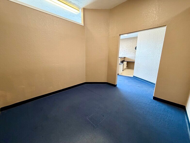 More Photos Of 501 N State St, Bunnell Unknown For Lease