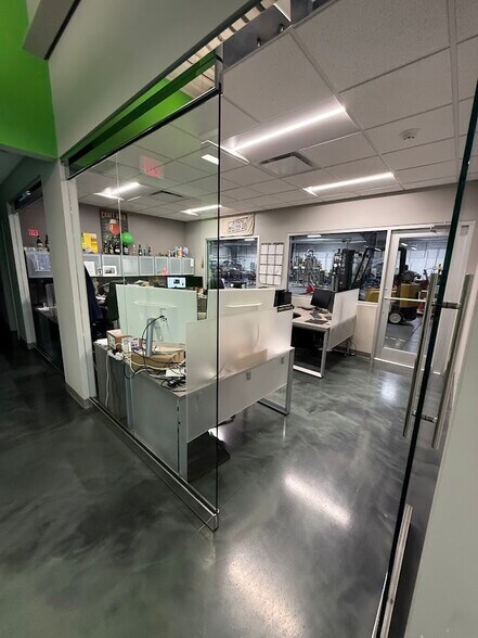 More Photos Of 5401 Alvo Rd, Lincoln Warehouse For Sale