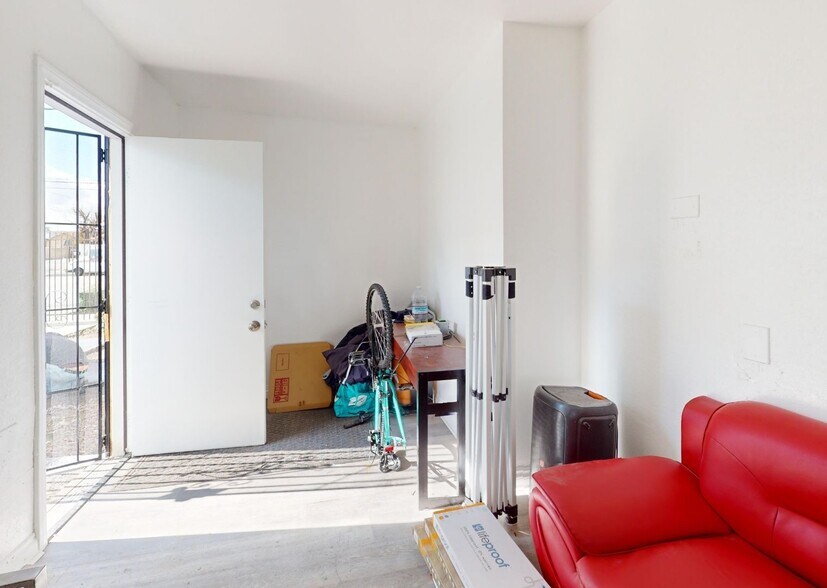 More Photos Of 1393 N D St, San Bernardino Loft Creative Space For Sale