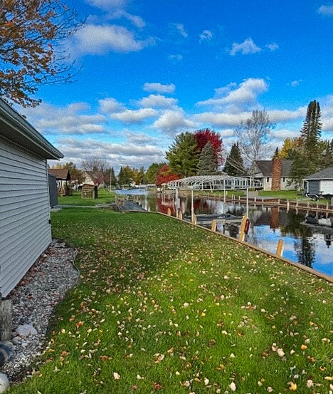 More Photos Of 752 W Faith St, Spruce Flex For Sale