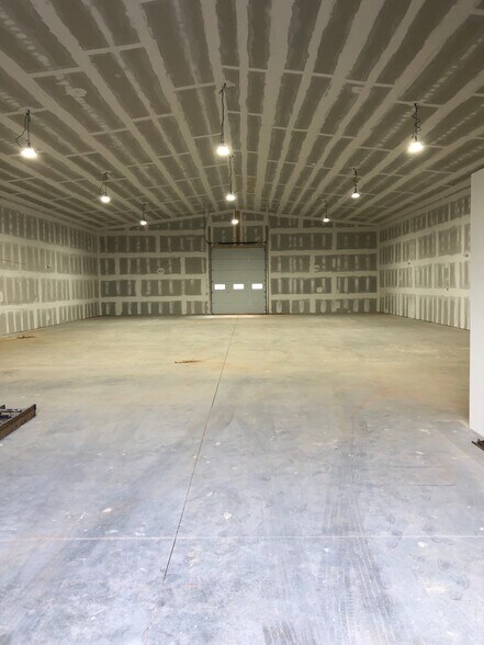 More Photos Of 1700 Industrial Center, Charlotte Light Distribution For Lease