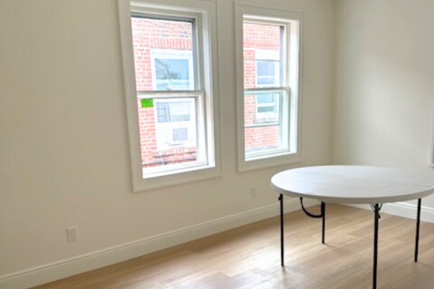 More Photos Of 47 Newtown Ln, East Hampton Coworking Space