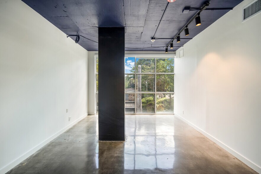 More Photos Of 2424 S Dixie Hwy, Coconut Grove Loft Creative Space For Sale