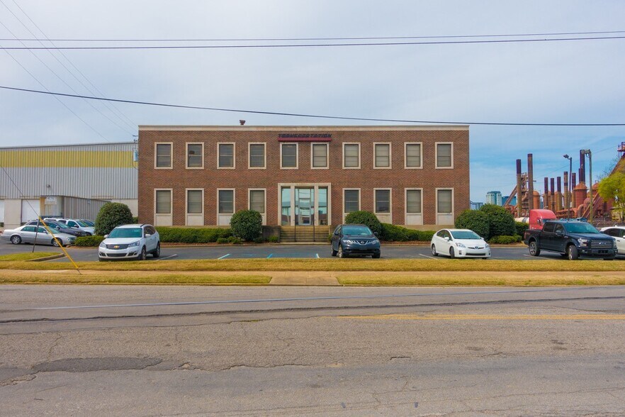 More Photos Of 2 32nd St S, Birmingham Office For Lease