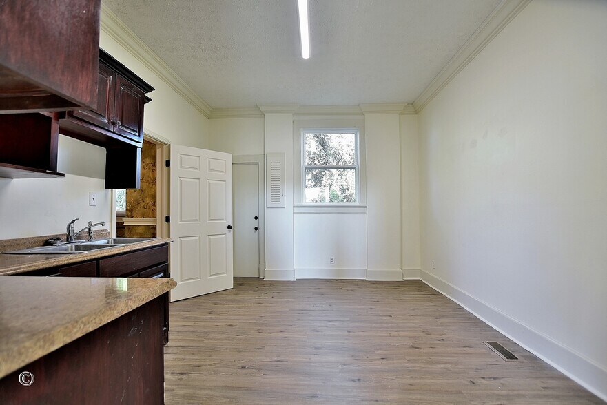 More Photos Of 2121 Wynnton Rd, Columbus Office For Sale