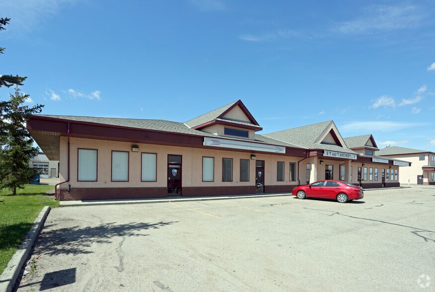 More Photos Of 130 Broadway Blvd, Sherwood Park Office For Sale