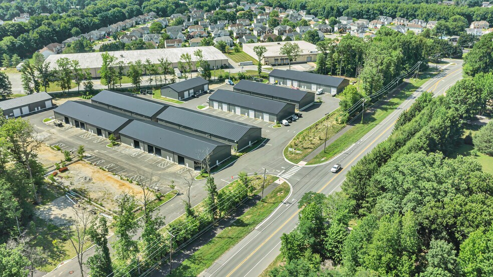 More Photos Of 1600 Porter Rd, Bear Distribution For Lease