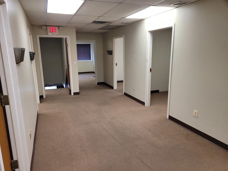 More Photos Of 95 Lower Morrisville Rd, Fallsington Warehouse For Sale