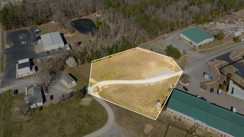 More Photos Of 0 Commerce, Ruther Glen Land For Sale