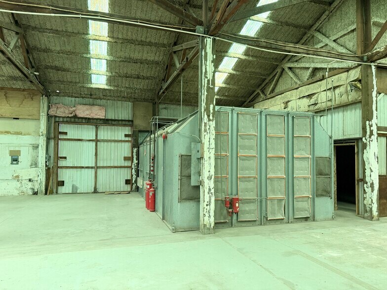 More Photos Of 3230 Moore Rd, Ceres Warehouse For Sale