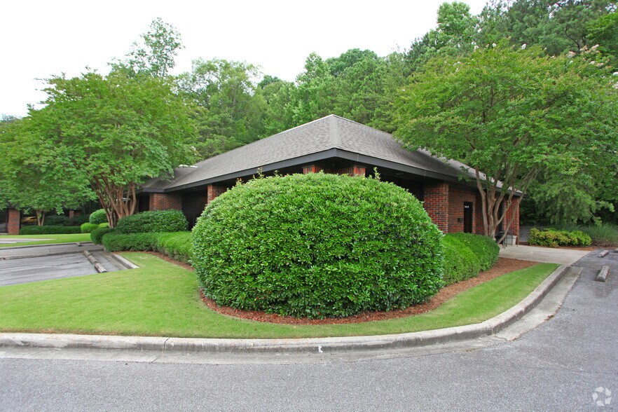 More Photos Of 3284 Morgan Dr, Birmingham Unknown For Lease