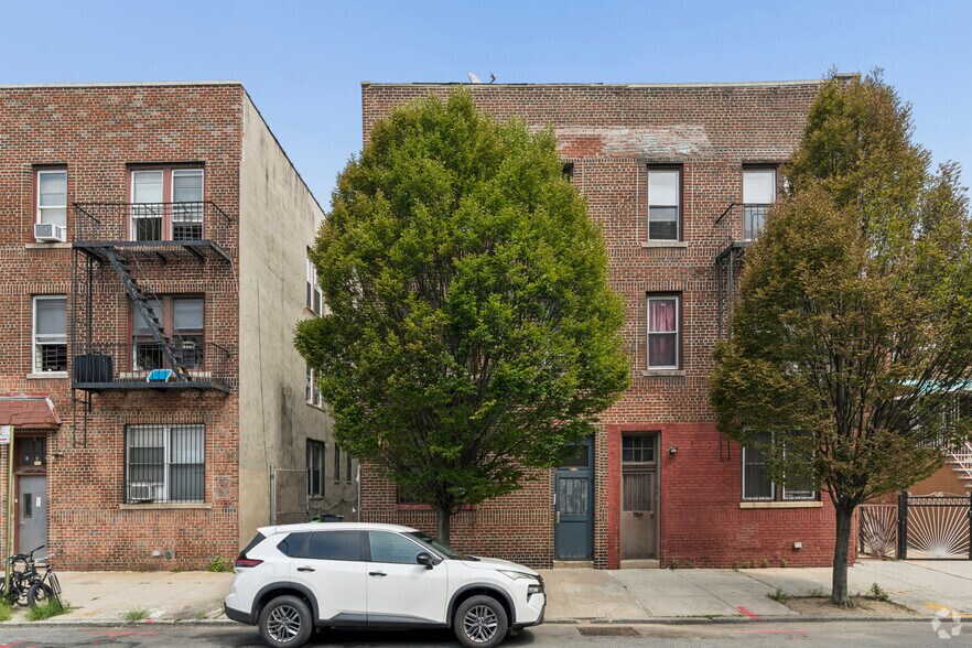 More Photos Of 359 E 34th St, Brooklyn Apartments For Sale