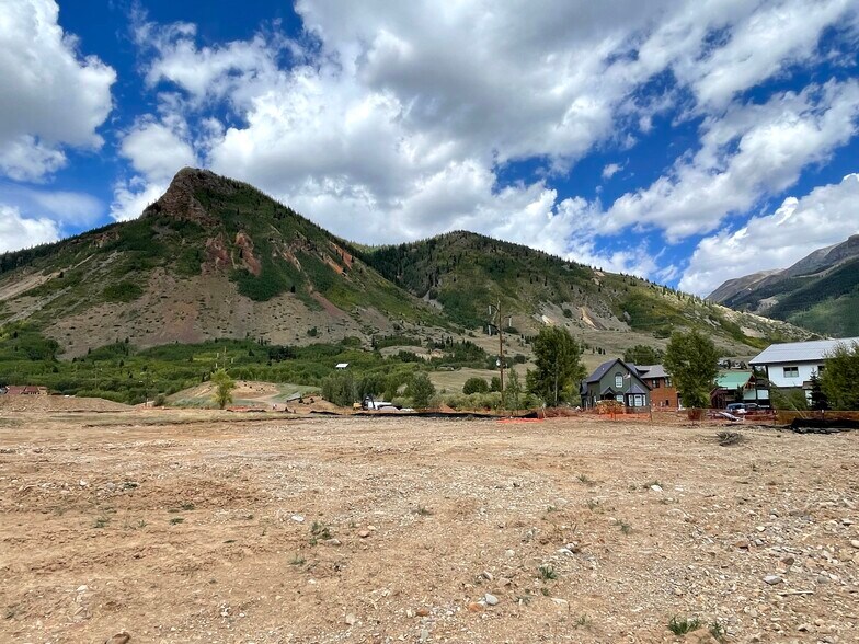 More Photos Of TBD 5th and Reese St, Silverton Land For Sale