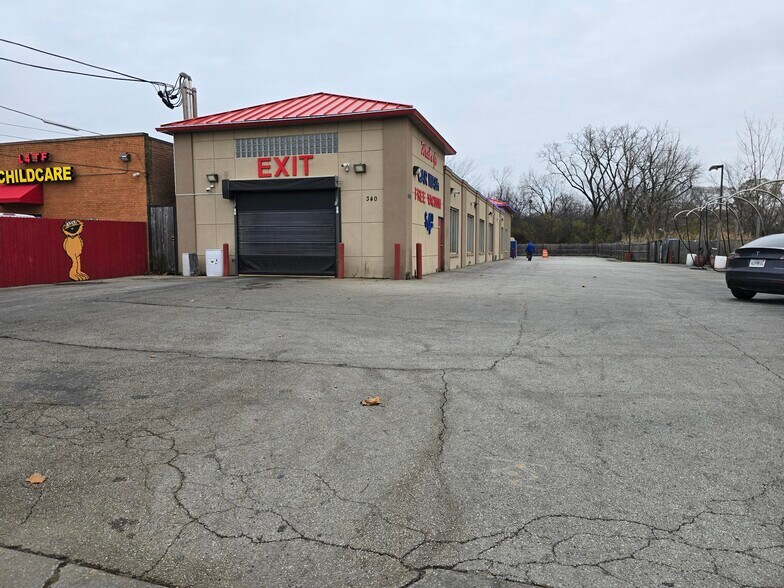 Primary Photo Of 340 W Sibley Blvd, Dolton Carwash For Sale
