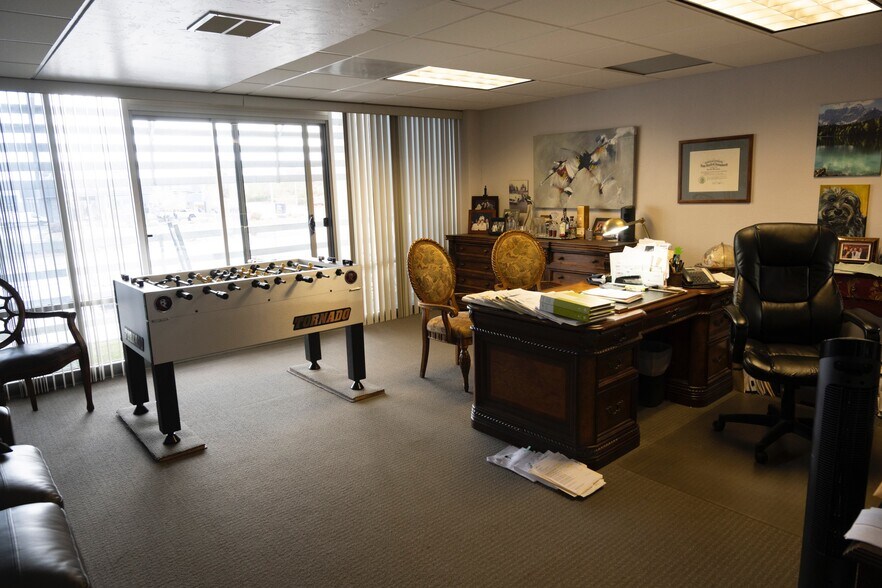 More Photos Of 4625 E Broadway Blvd, Tucson Storefront Retail Office For Lease