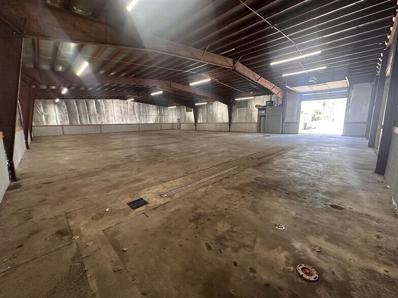 More Photos Of 322 Terminal St SW, Grand Rapids Distribution For Lease