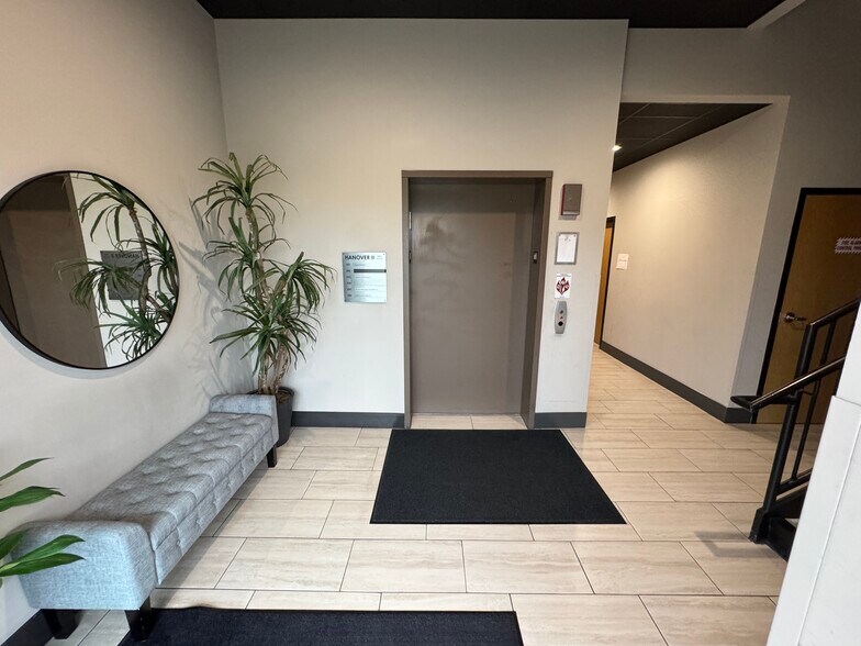More Photos Of 14785 W 101st Ave, Dyer Medical For Lease