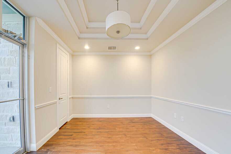 More Photos Of 1402 S Custer Rd, McKinney Office For Lease