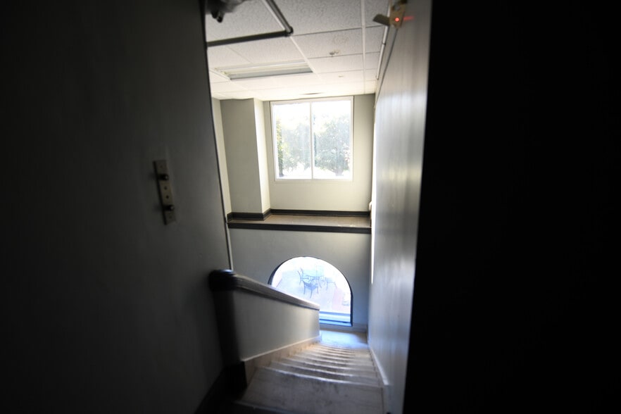 More Photos Of 327 Main St, Greenwood Office For Sale