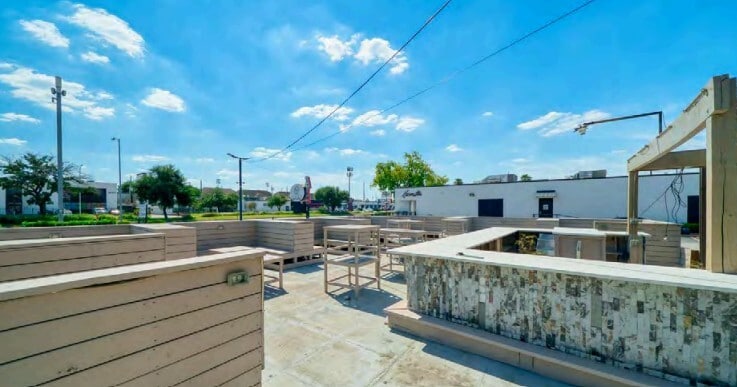 More Photos Of 5630-5636 Richmond Ave, Houston Storefront Retail Office For Sale