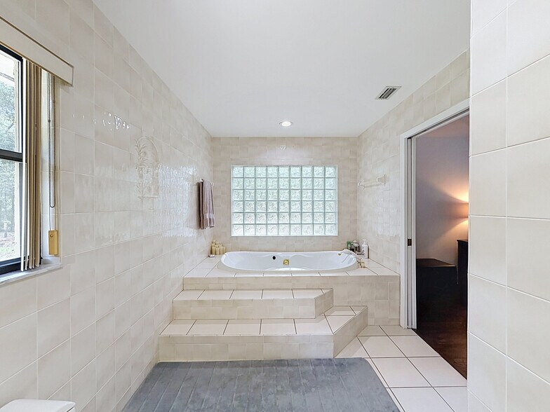 More Photos Of 26311 Willow St, Brooksville Specialty For Sale