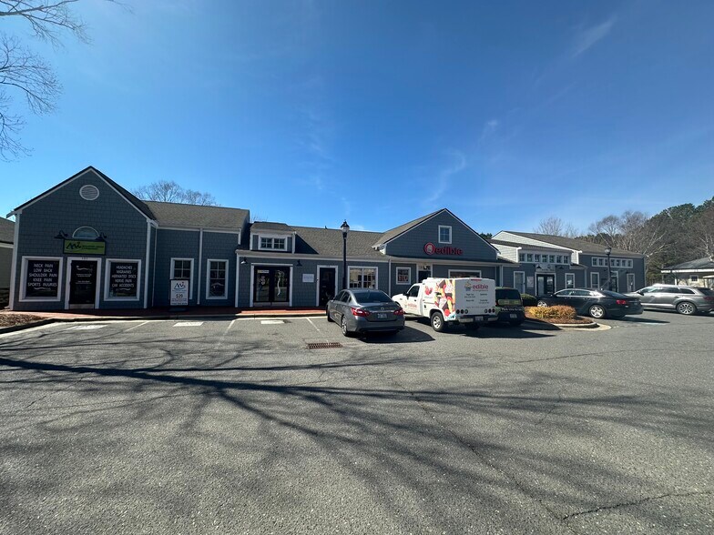 Primary Photo Of 10917 Black Dog Ln, Charlotte Office For Lease