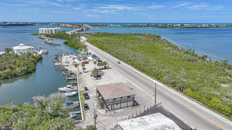 More Photos Of 1261 Beach Rd, Englewood Storefront Retail Residential For Sale