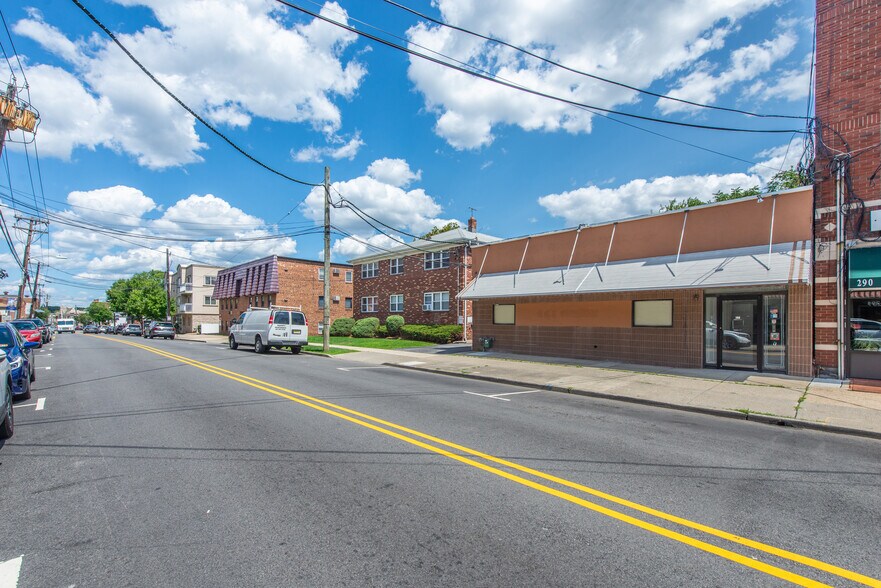 More Photos Of 288 Stuyvesant Ave, Lyndhurst General Retail For Lease