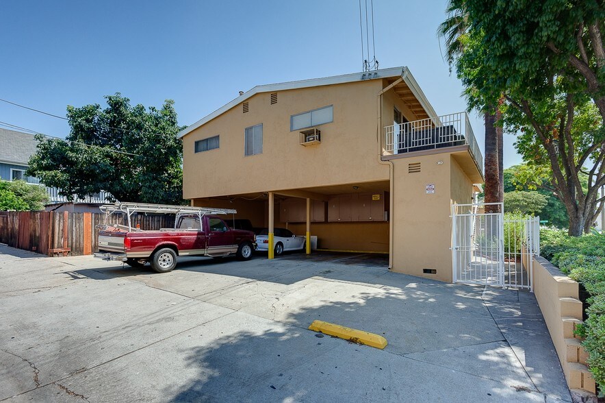 More Photos Of 7353 Comstock Ave, Whittier Apartments For Sale