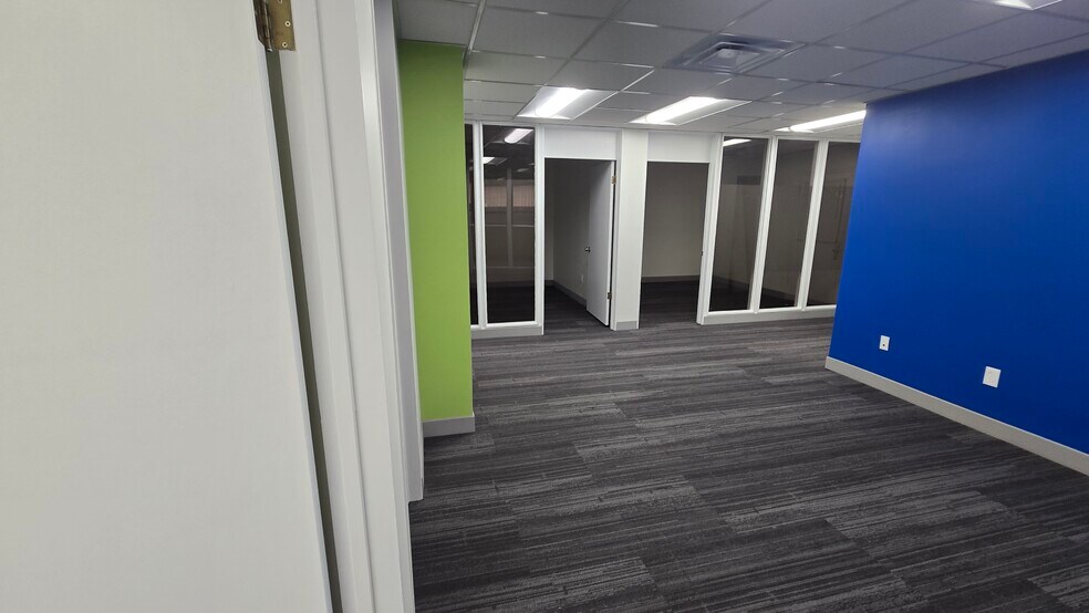 More Photos Of 5020 Centre Ave, Pittsburgh Office For Lease