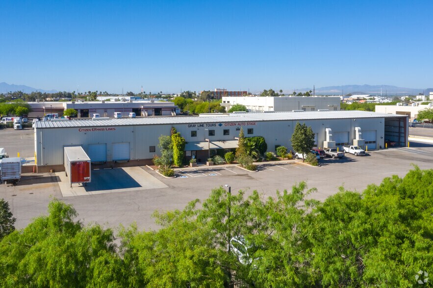 Primary Photo Of 3594 E Lincoln St, Tucson Truck Terminal For Lease
