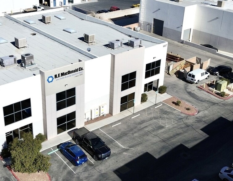 More Photos Of 6607 Schuster St, Las Vegas Warehouse For Lease
