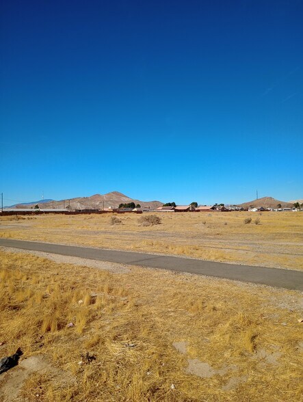 More Photos Of Rosamond Blvd Blvd @ Park Avenue, Rosamond Land For Sale