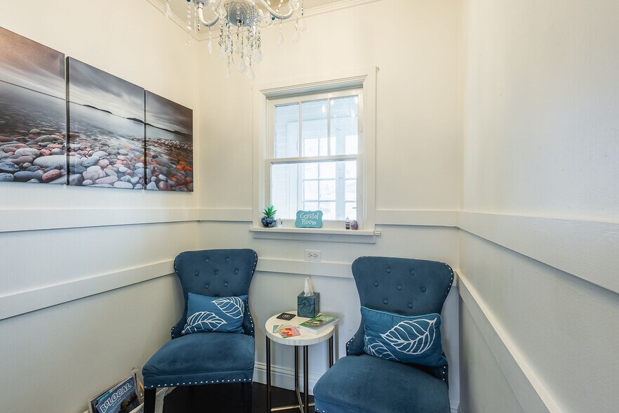 More Photos Of 1123 Blaine St, Caldwell Office For Sale