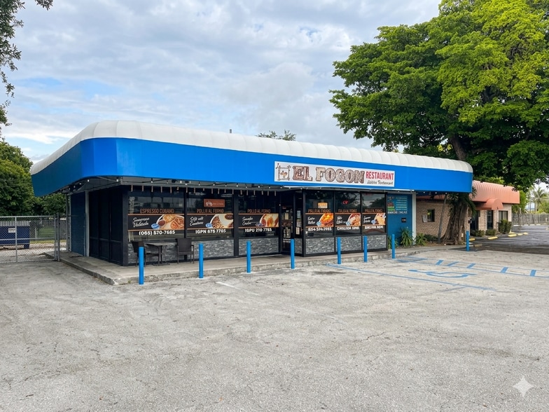 Primary Photo Of 3215 Davie Blvd, Fort Lauderdale Restaurant For Sale