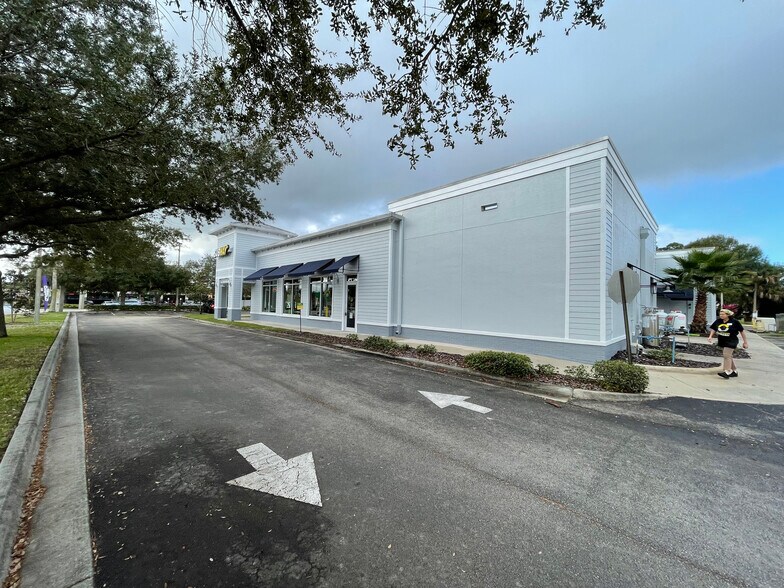 More Photos Of 195 Malabar Rd, Palm Bay Unknown For Lease