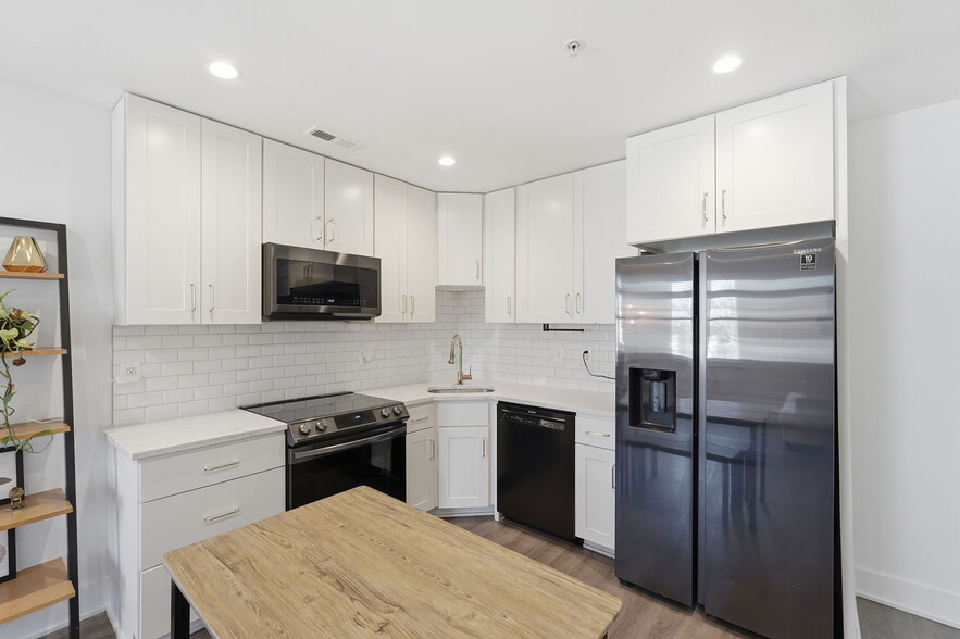 More Photos Of 1122 Bladensburg Rd NE, Washington Apartments For Sale