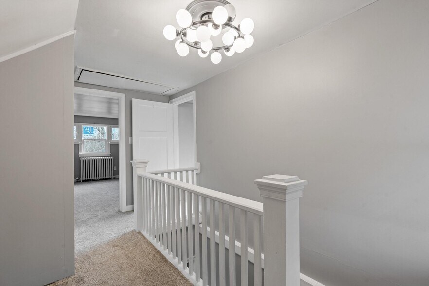 More Photos Of 1271 Harker St, Dayton Auto Repair For Sale