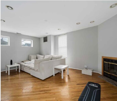 More Photos Of 2546 N Ashland Ave, Chicago Apartments For Sale