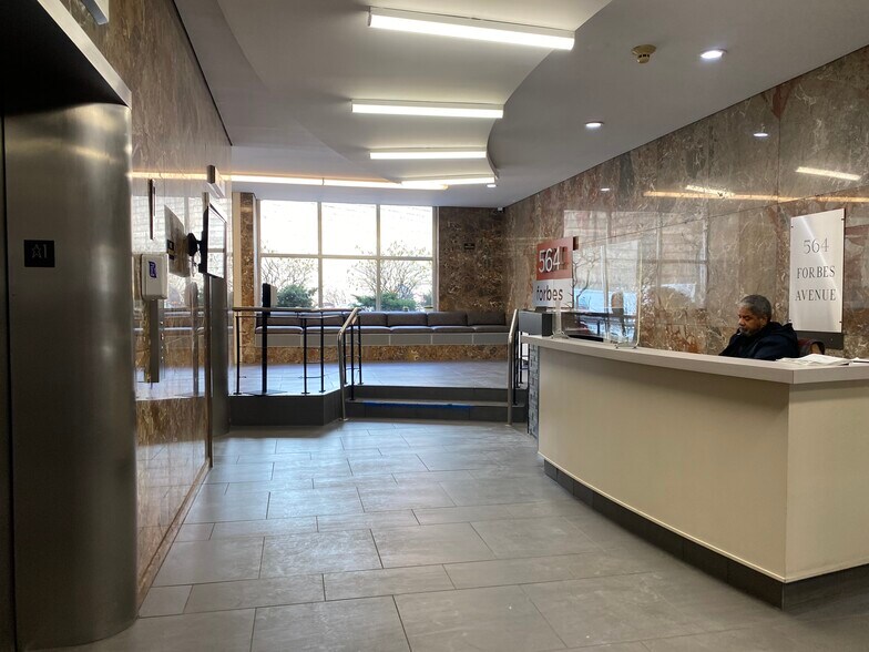 More Photos Of 564 Forbes Ave, Pittsburgh Office For Lease